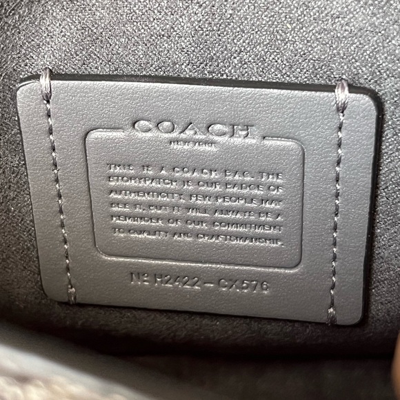 ✅Coach Lysa Top Handle Bag in Metallic Signature - Picture 13 of 15